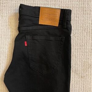 Levi's® Premium 511™ Slim Fit Men's Jeans (Color: Black; Size: W 33 x L 32)